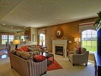 3rd image of 87 Sturbridge Ln