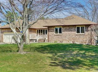 516 Sleepy Hollow Rd, Toms River, NJ 08753