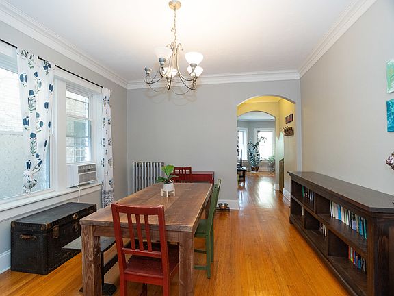 5th image of 3223 W Olive Ave