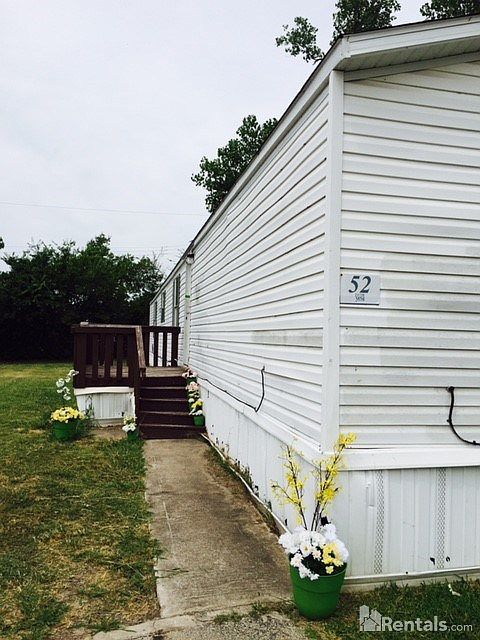 1st image of 13720 Sandos Dr