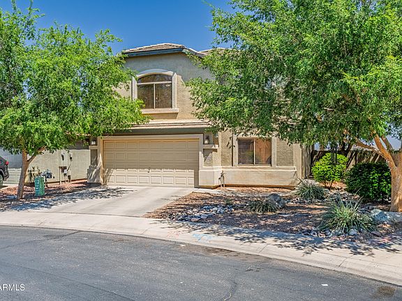 3rd image of 42334 W HILLMAN Drive