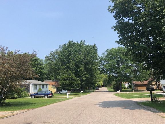 5th image of 480 Dexter Ave