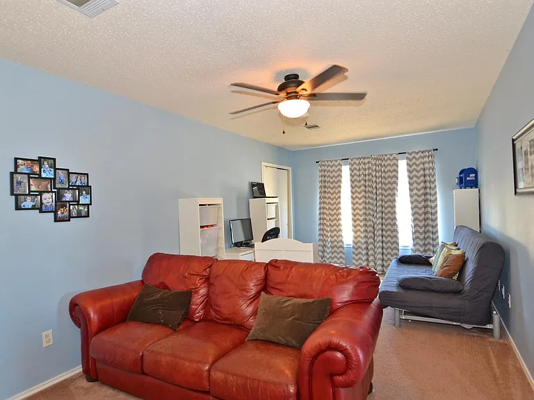 2514 Byfield Dr — Photo 13
