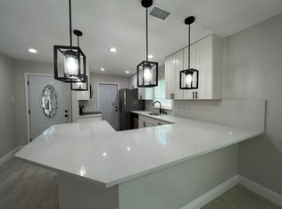 1304 Candlewyck Dr, Orlando, FL 32807