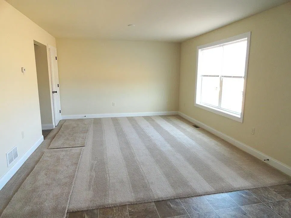 3 bed, 2.5 bath, 1418 sqft, $1,950 — Photo 4