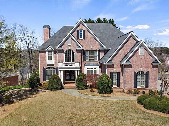 2nd image of 5685 Lake Manor Trce