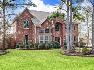 402 Trail View Way, Friendswood, TX 77546
