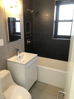 Rented by Silverstreet RE LLC | media 31