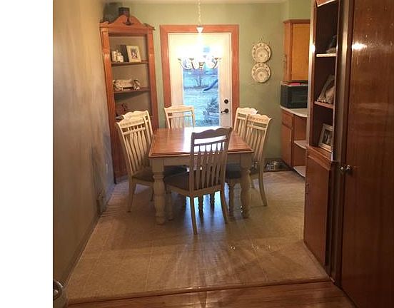 5th image of 203 Kraft St