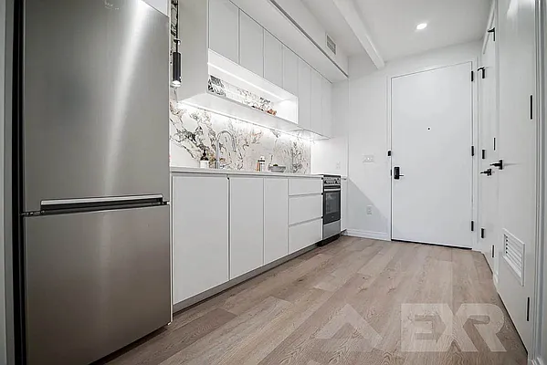 Rented by EXR | media 1