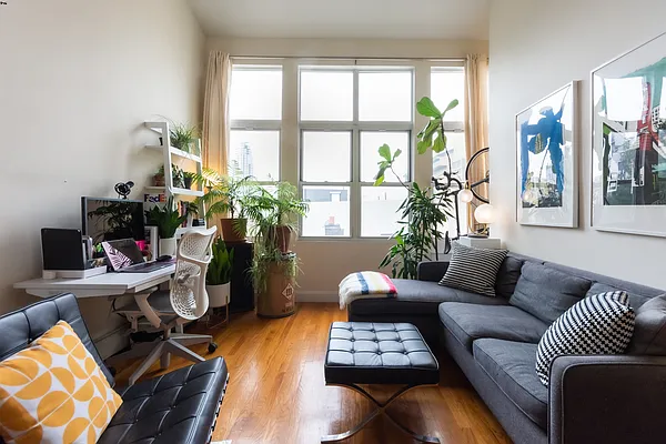 Rented by Corcoran | media 23