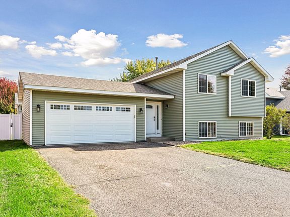 3rd image of 1816 Lupine Dr