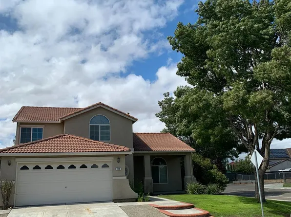 719 Sparrow Ct, Tracy, CA 95377