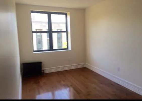 Rented by Geraldine Capasso, LREB | media 9
