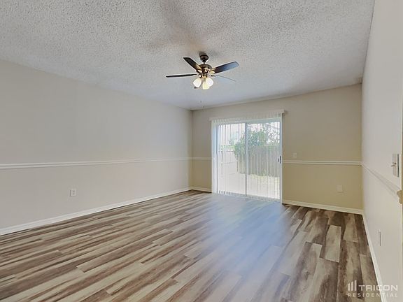 5th image of 111 Pine Isle Dr