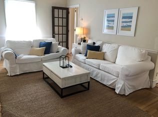 6 Sylvan St, Newport, RI 02840