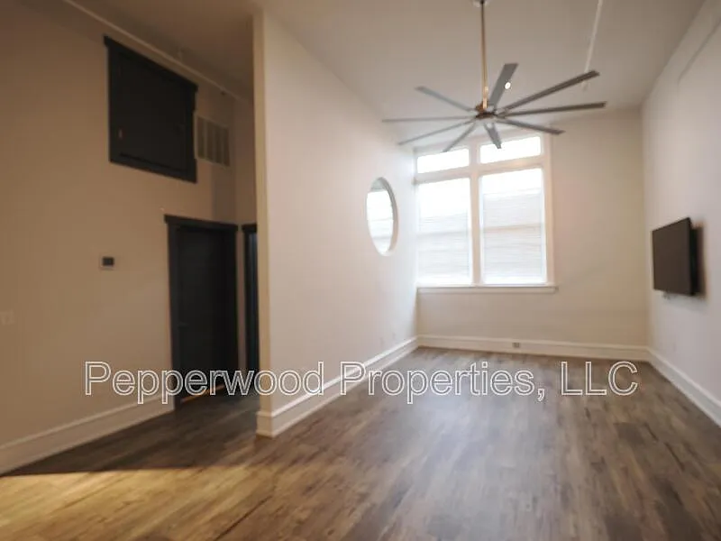 600 Magnolia St — Photo 2