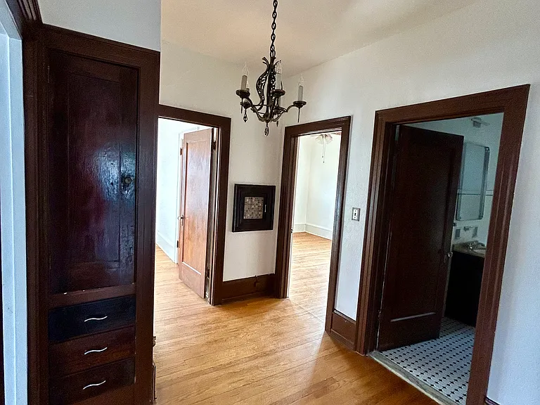 1814 Olive St #2 — Photo 12