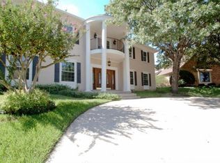 1109 S Travis Cir, Irving, TX 75038