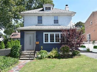 480 Carol Pl, Pelham, NY 10803
