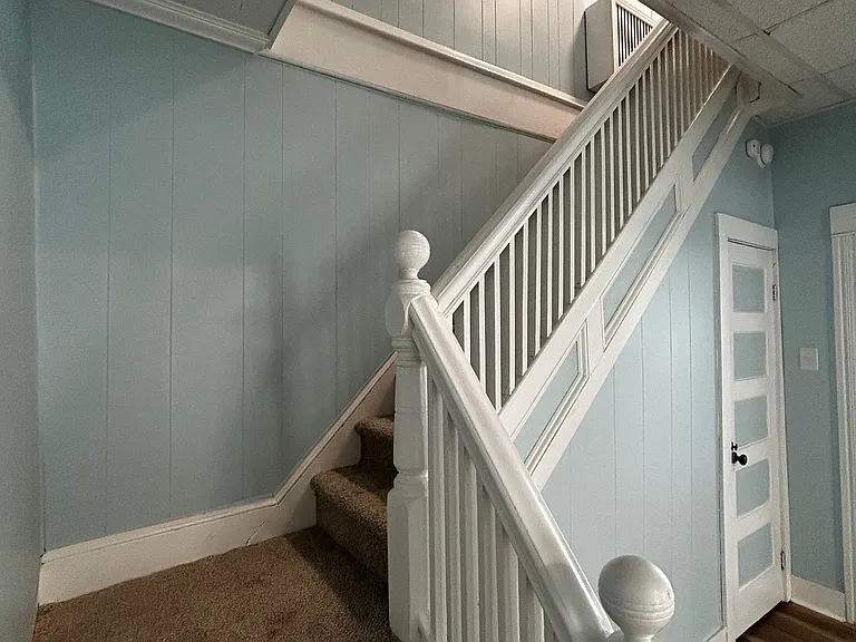 305 Jackson St — Photo 12