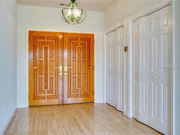 2nd image of 3 Hartford Pl