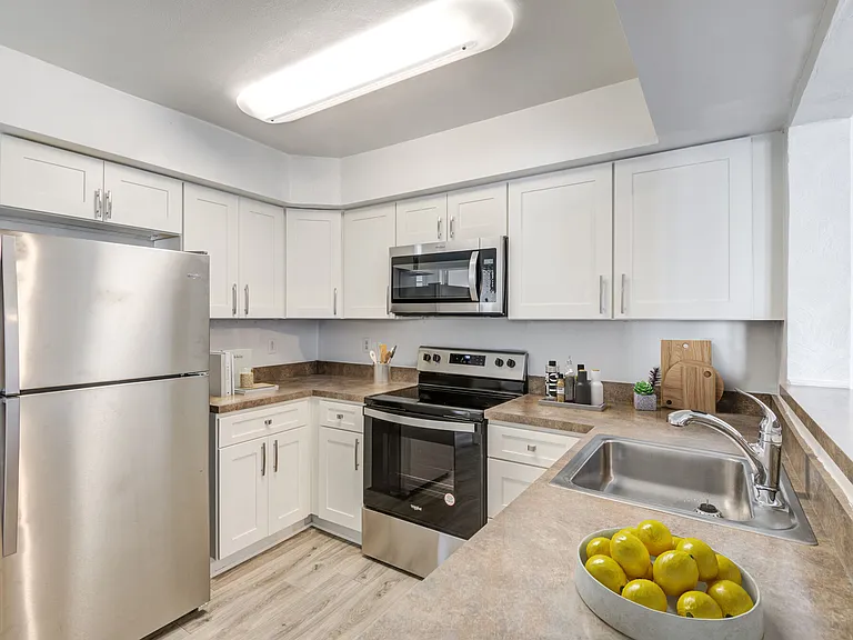 North Hill Apartments — Photo 6