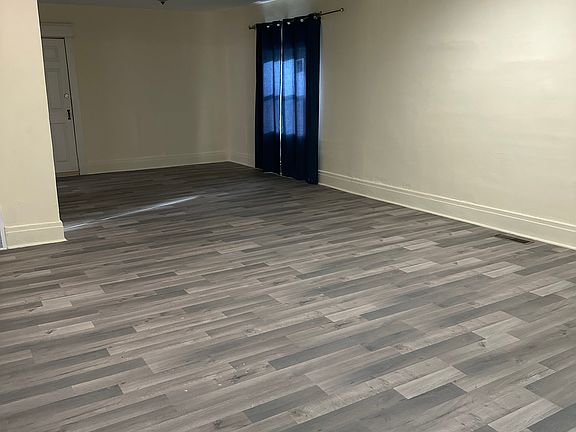 2nd image of 685 Lasalle Ave #1