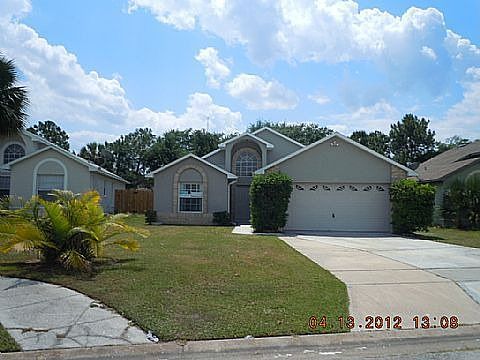 1st image of 732 Country Woods Cir