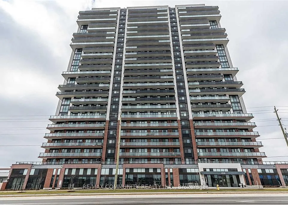 2550 Simcoe St N #2114