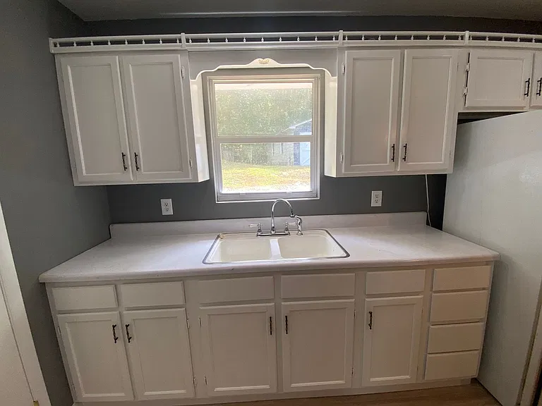 30 Vanderbilt Ln — Photo 14