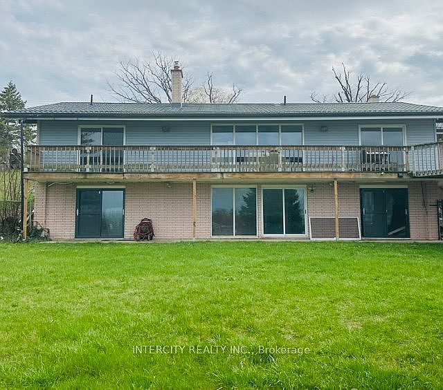 1st image of 450 Queenston Rd