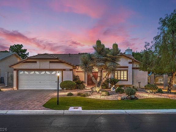 5th image of 5300 Singing Hills Dr