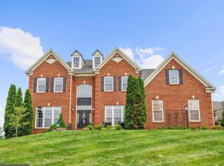38822 Bettis Dr, Hamilton, VA 20158