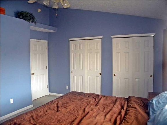 5th image of 4957 Clarkson Dr