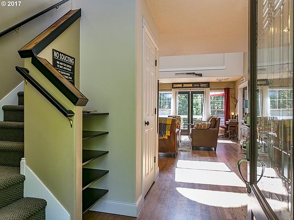 5th image of 11534 NW Rockton Dr