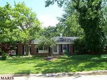 756 Gascogne Dr photo 1