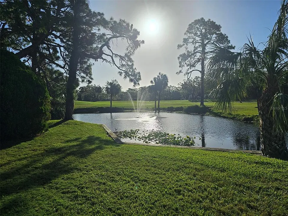 4522 La Jolla Dr
