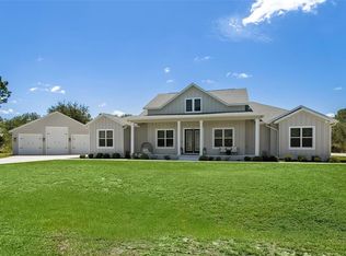 8408 Woodleaf Blvd, Wesley Chapel, FL 33544