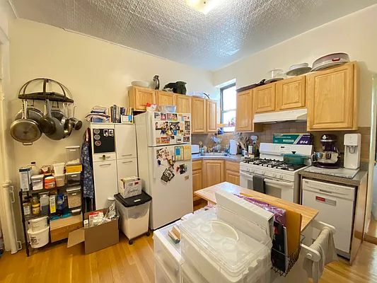 Rented by Compass | media 8