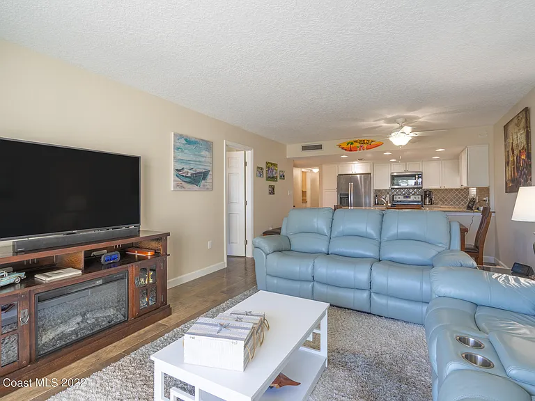 4800 Ocean Beach Blvd #215 — Photo 12