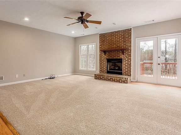 4th image of 1508 Timberlane Rd