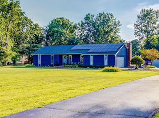 1889 Surrey Rd, Blacklick, OH 43004