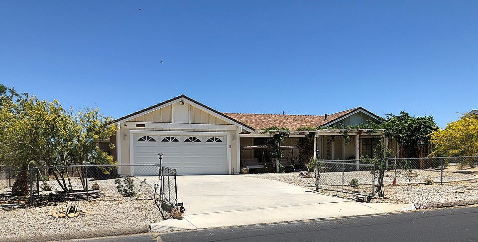 1st image of 11575 Low Chaparral Dr