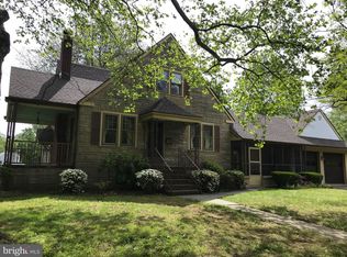 137 Academy Ave, Woodbury Heights, NJ 08097