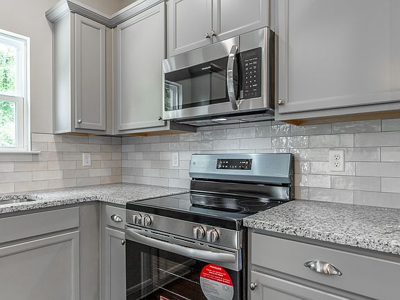 4th image of 4716 Heiskell Dr
