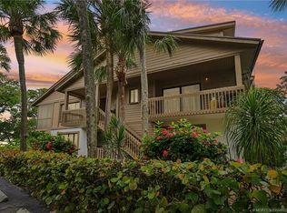 250 NE Edgewater Dr, Stuart, FL 34996