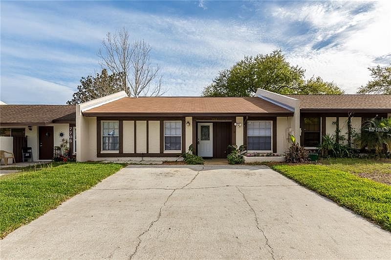 1st image of 7703 Glades Ct
