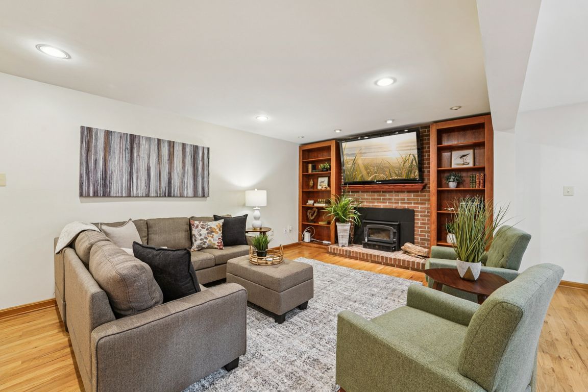 next background image