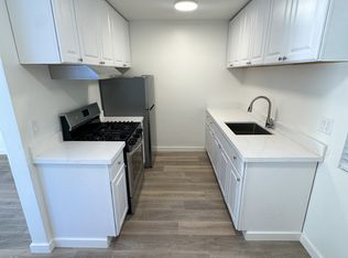 3963 Via Lucero APT 9, Santa Barbara, CA 93110